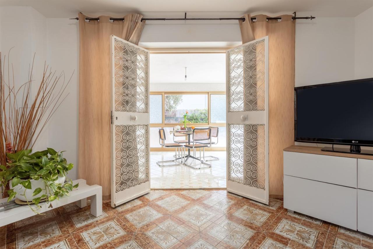 Casa In Villa A Mondello-700M Dal Mare パレルモ エクステリア 写真