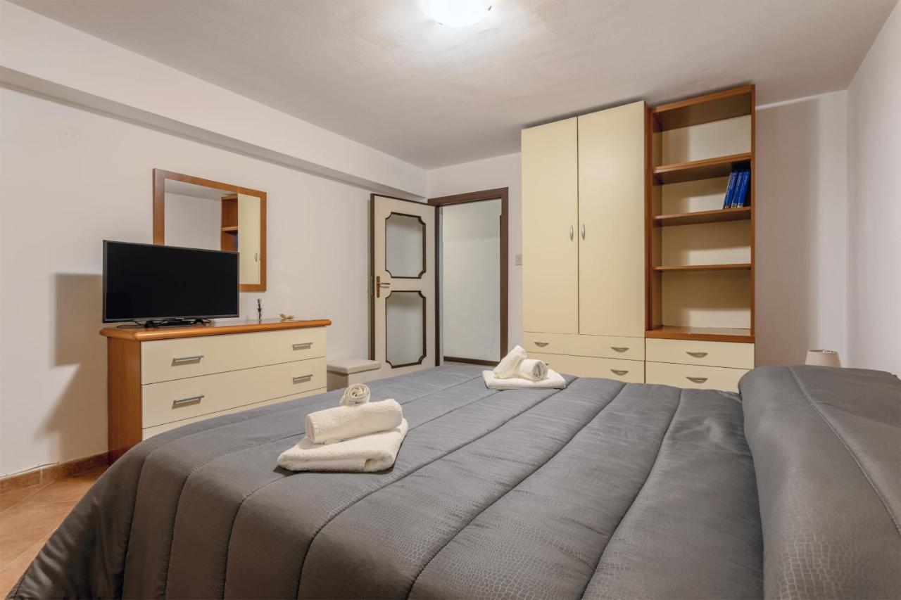 Casa In Villa A Mondello-700M Dal Mare パレルモ エクステリア 写真